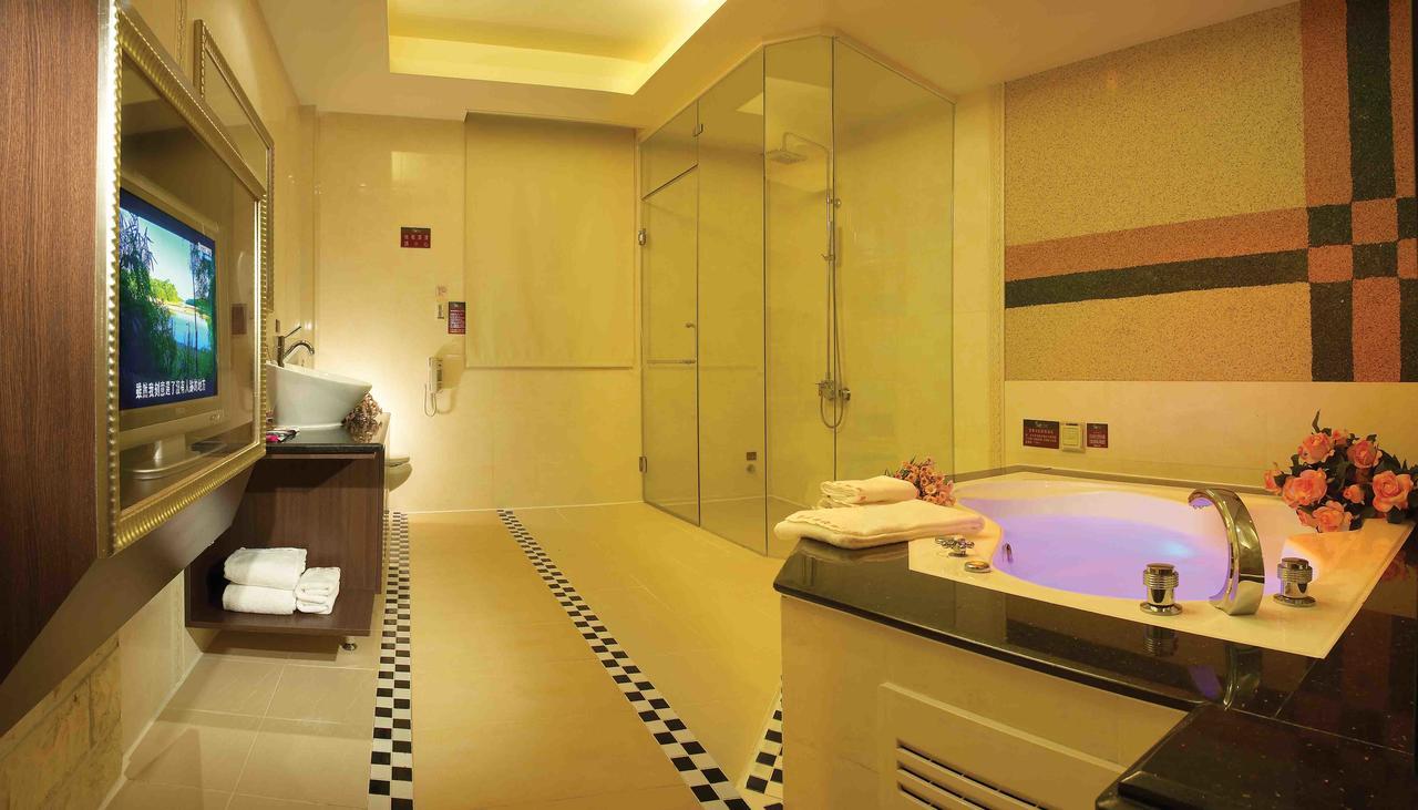 גאושיונג Spring Breeze Boutique Motel מראה חיצוני תמונה